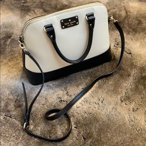 Kate Spade ♠️ Black and Cream Purse